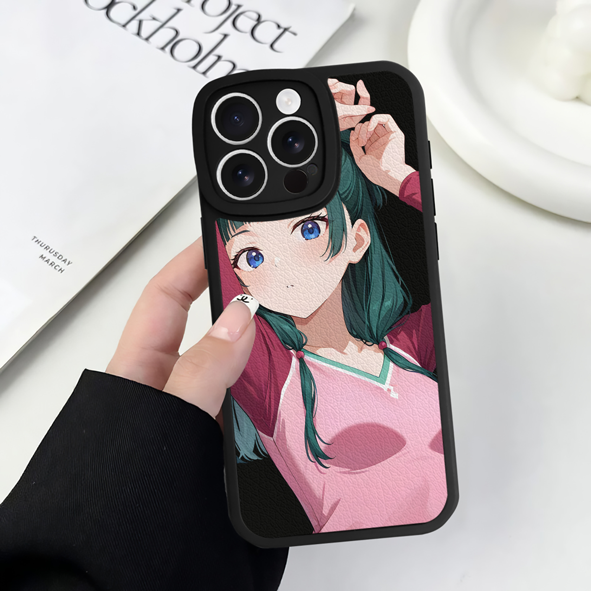 （画像用） 薬屋のひとりごと The Apothecary Diaries 【iPhone 16シリーズ対応】シリコンスマホケース（レザー調） 材質：シリコン